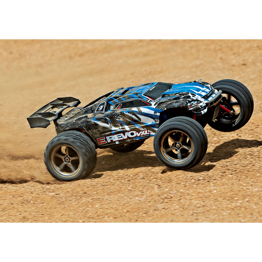 1/16 E-Revo VXL: 4X4 Brushless Monster Truck w/USB-C: Blue