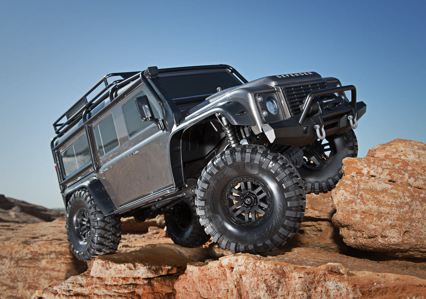 1/10 TRX-4 Defender, 4WD, RTD (Requires battery & charger): Black