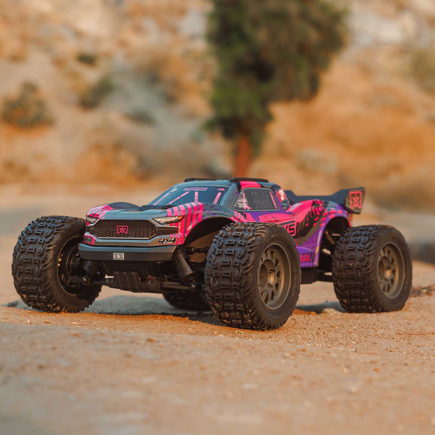 1/10 VORTEKS 223S 4X4 Stadium Truck (Requires Battery & Charger) Purple