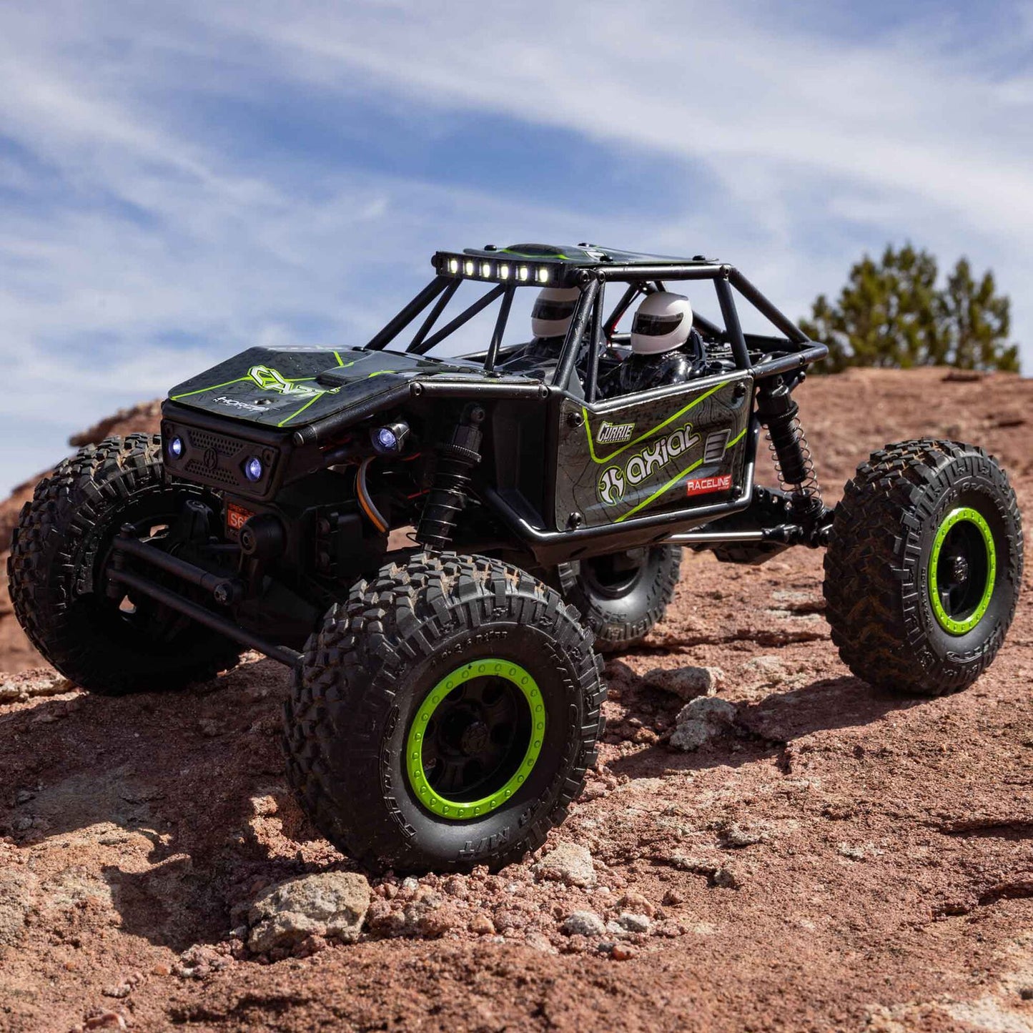 1/18 UTB18 Capra 4WD RTR Black (Includes battery & charger)