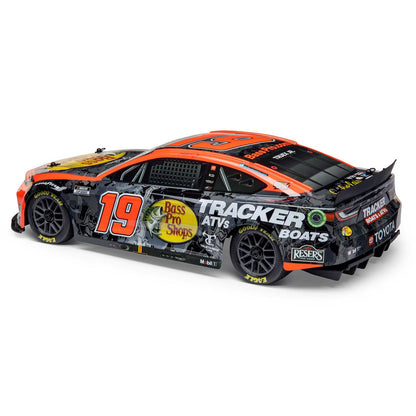 1/12 NASCAR Martin Truex Jr. No. 19 Bass Pro 2024 Toyota Camry - RTR