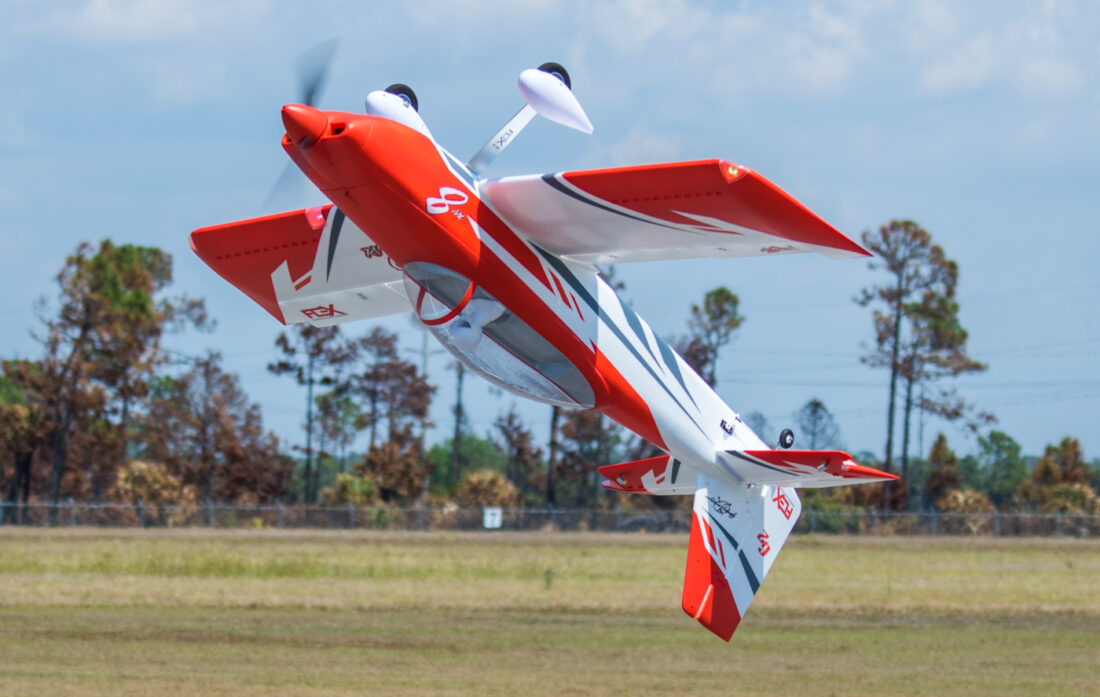 RV-8 60E G2 SUPER PNP, Red, Day