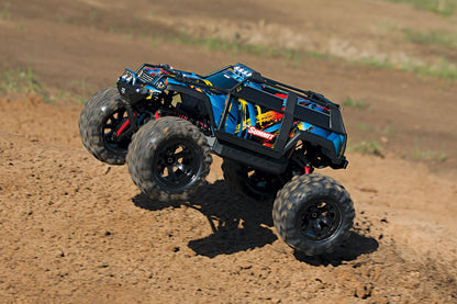 1/16 Summit, 4WD, RTR (Includes battery & charger): Rock and Roll