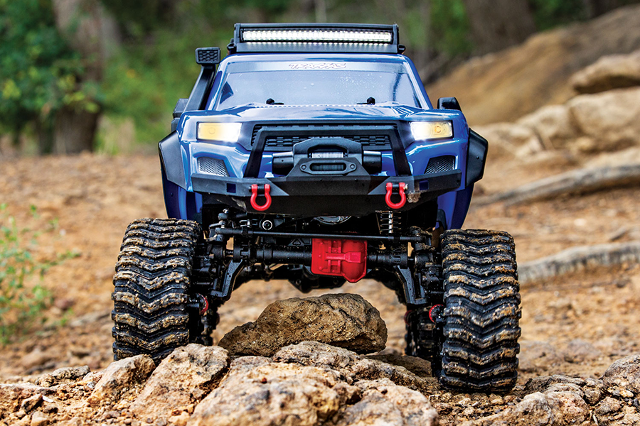 1/10 TRX-4 Traxx, 4WD, Clipless (Requires battery & charger): Blue