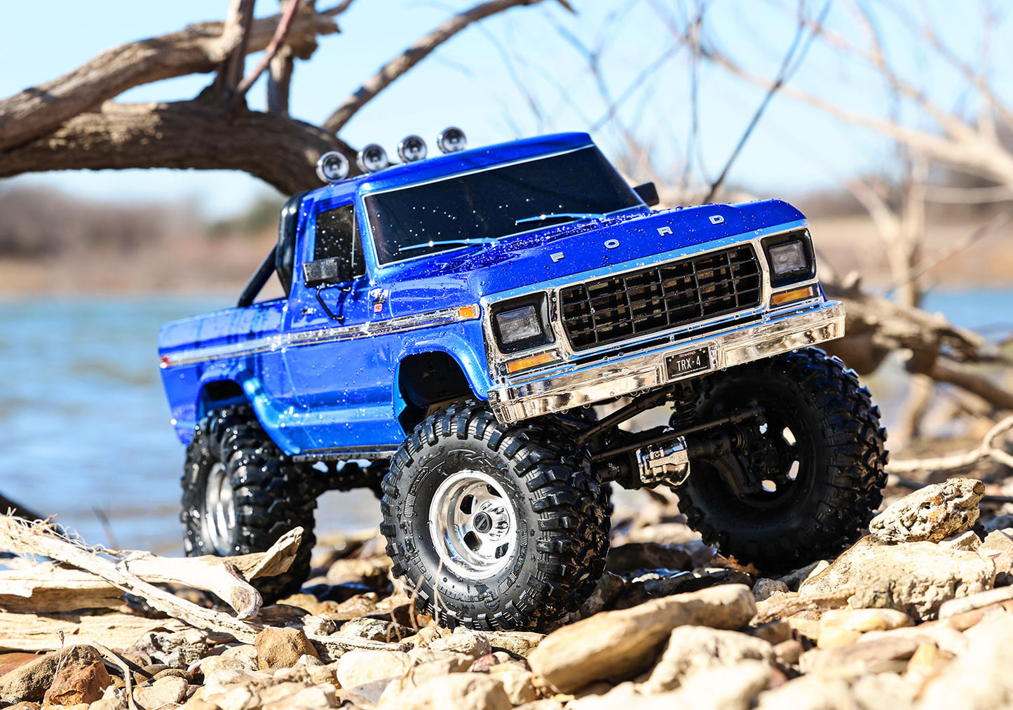 1/10 TRX-4 1979 Ford F-150 High Trail Edition: Blue (Needs Battery & Charger)