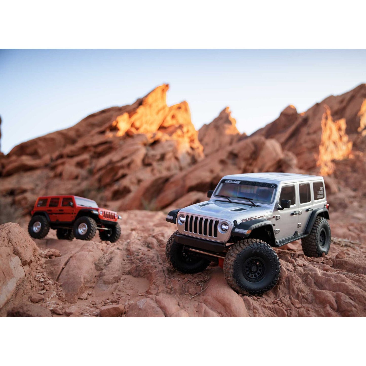 1/6 SCX6 Jeep JLU Wrangler 4WD RTR: Silver