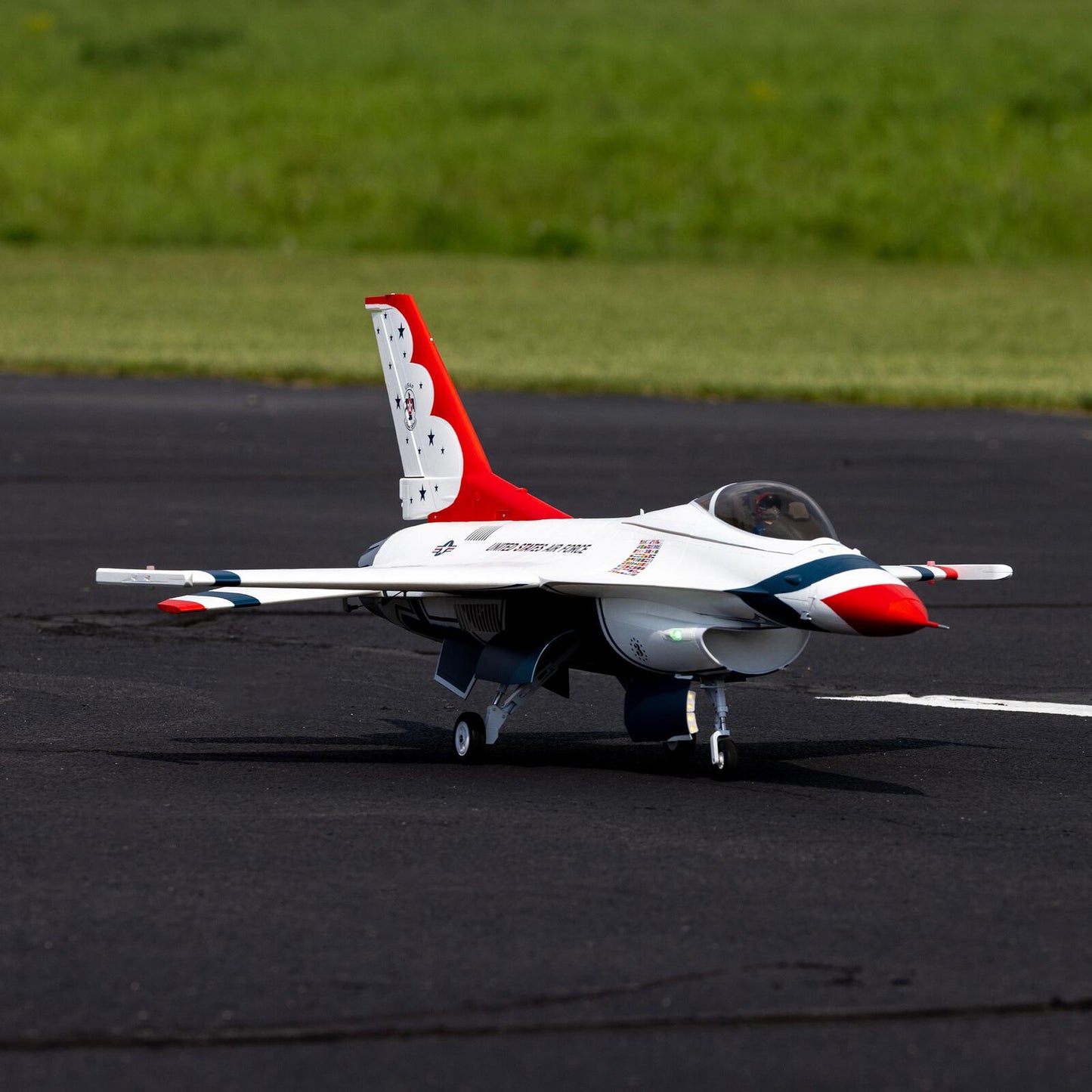 F-16 Thunderbirds 80mm EDF BNF Basic