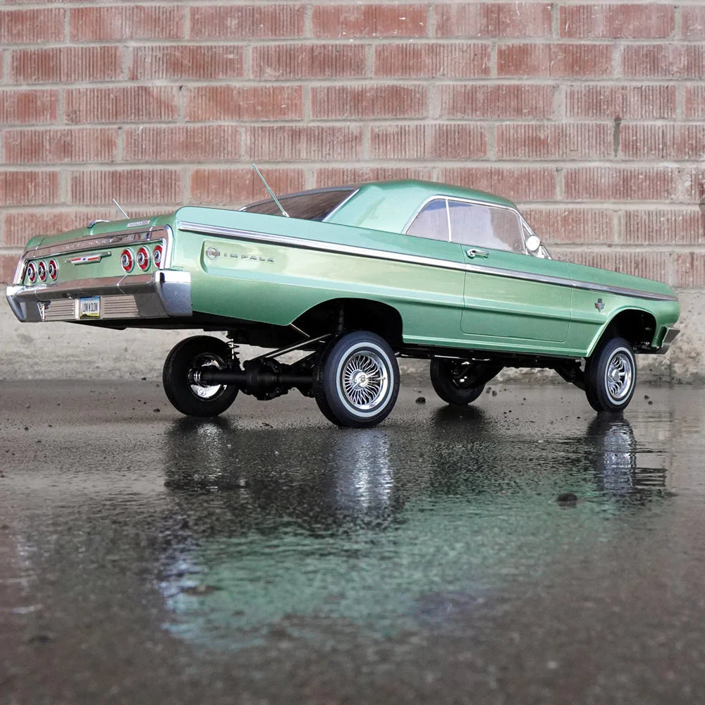 1/10 SixtyFour - '64 Chevy Impala Hopping Lowrider: Green