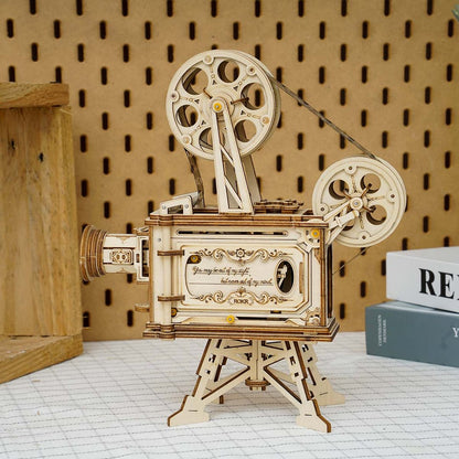 Mechanical Wood Models; Vitascope - working projector, hand-crank generator