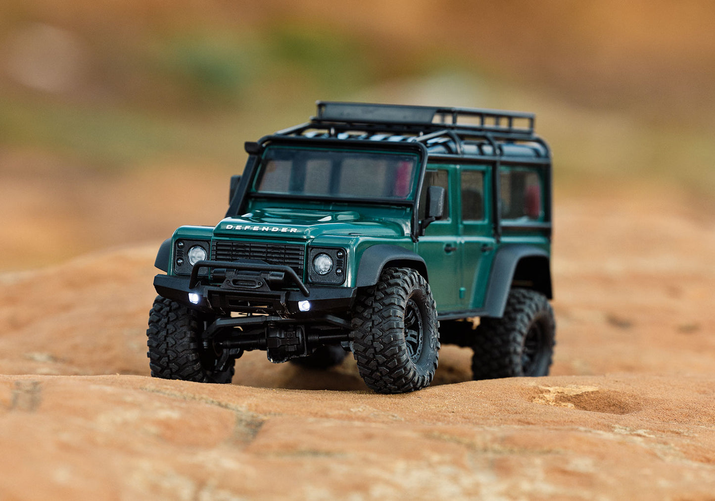 1/18 TRX-4M Land Rover® Defender®: Green